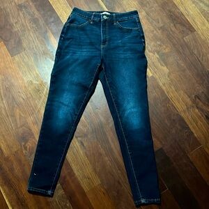 Super High Rise Curvy Jegging 11/30W